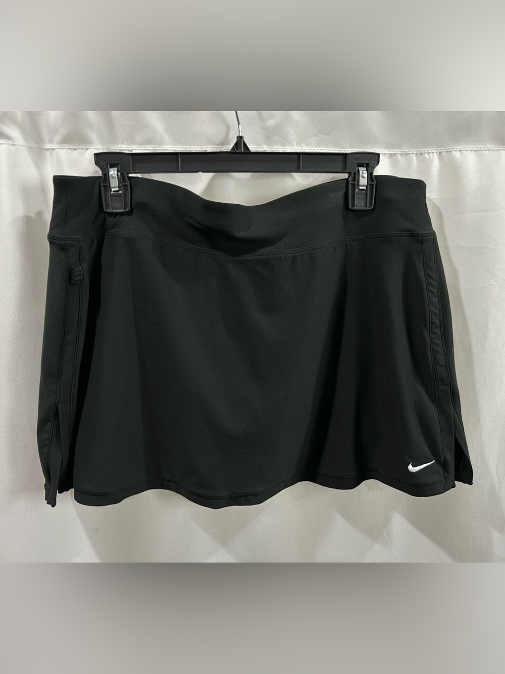 NWOT Nike Black Women's Sport Skort Tennis Pickleball Dri-Fit
